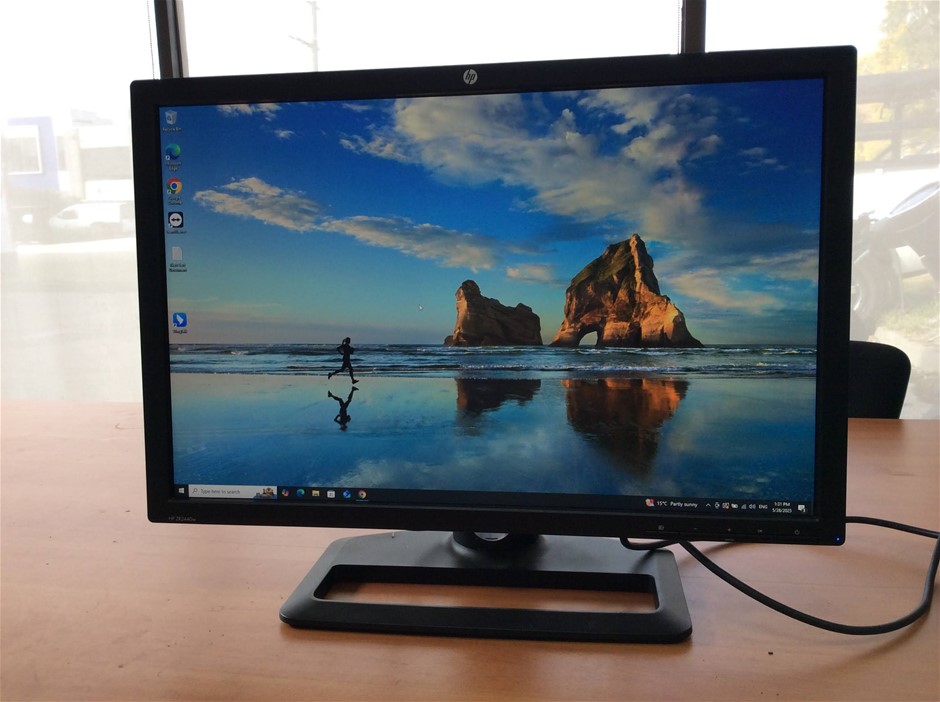 Assorted Printers & Computer Equipments - VIC 