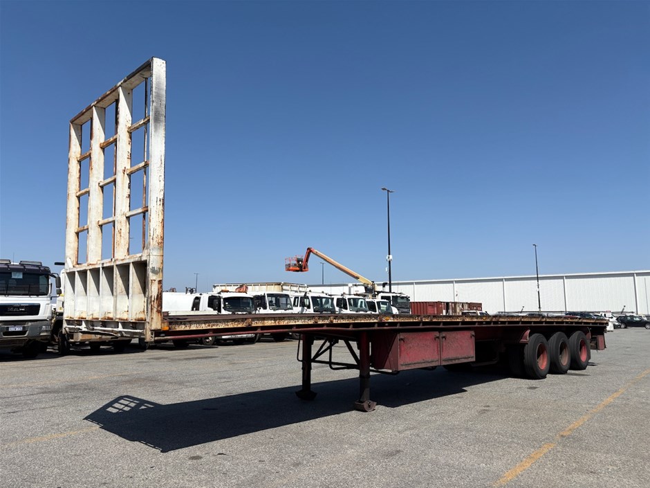 1998 Kreuger ST3-0D Triaxle Flat Top Trailer