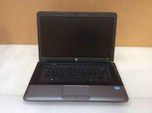 HP TPN-F105 Laptop i3-2328M 4GBRAM/500GB