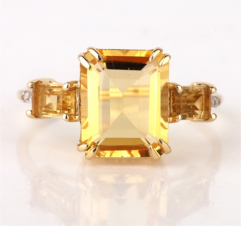 Yellow Gold Natural Citrine & Diamond Ring with Valuation