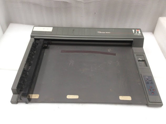 Houston Instrument HI-1117E Image Plotter
