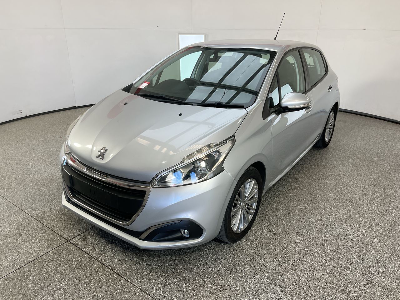 2016 Peugeot 208 ACTIVE SE Automatic Hatchback