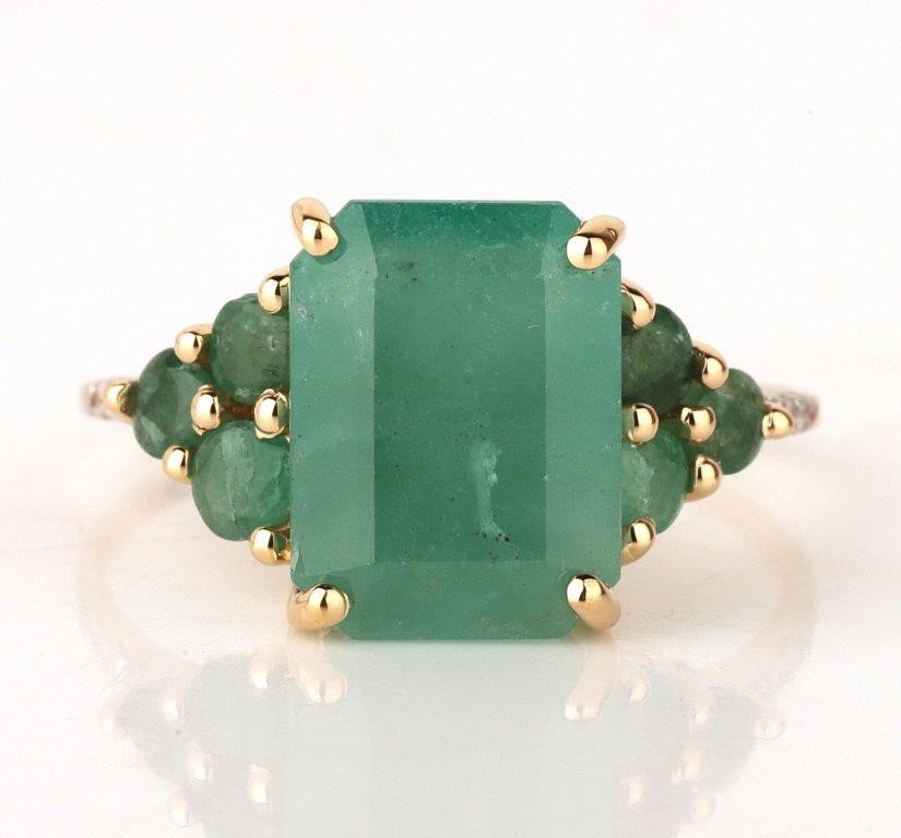 Yellow Gold Natural Emerald & Diamond Ring with Valuation