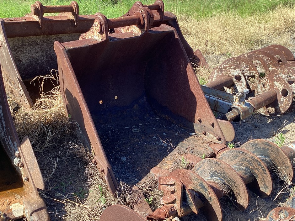 Hydraulic Excavator GP Bucket