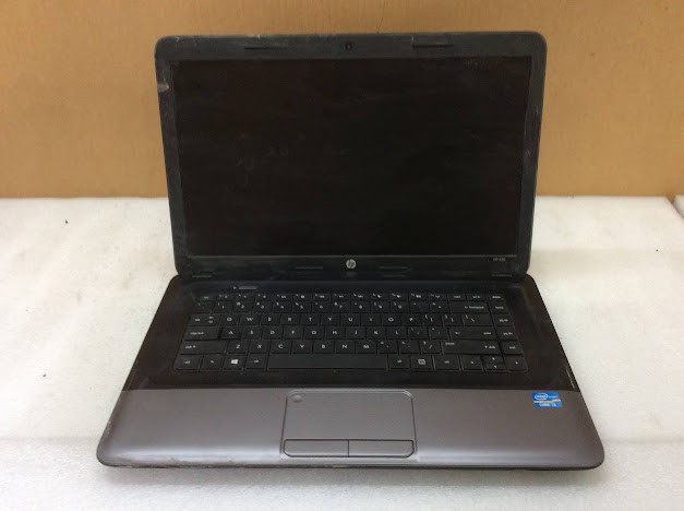 HP TPN-F105 Laptop i3-2328M 4GBRAM/500GB