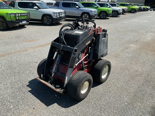 Toro Mini Loader