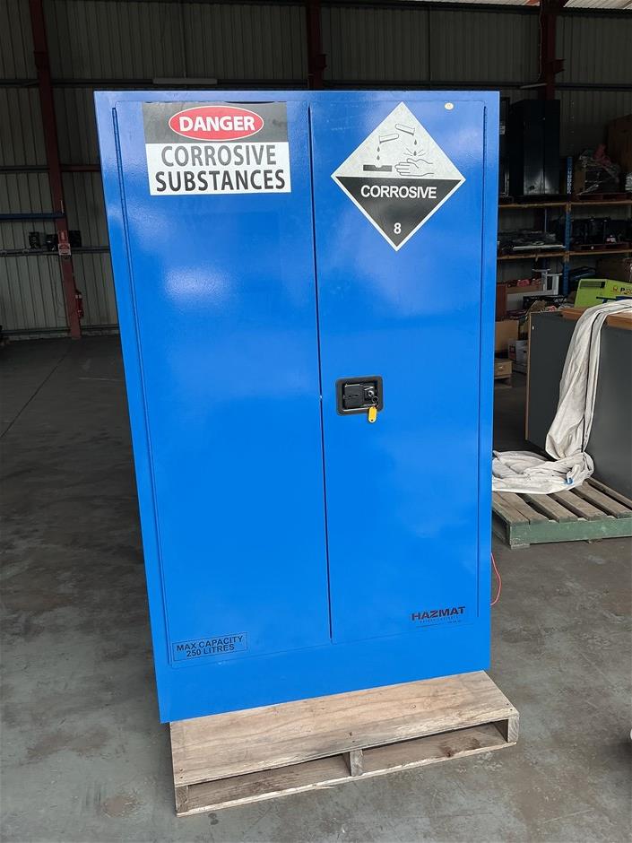 <p>Corrosive Substances Cabinet </p>