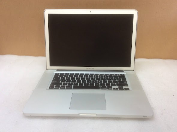 APPLE MacBook Pro8,2 A1286 2353-1 Laptop i7-2720QM 8GBRAM/750GB
