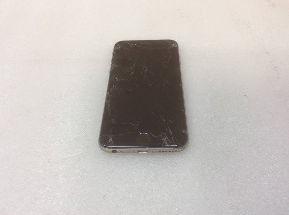 Apple iPhone 6 (A1586) Phone 16GB