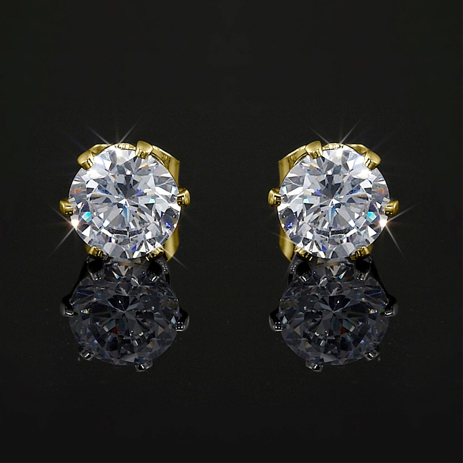 18ct Gold Plated 6mm Stud Earrings Featuring 2 Crystals by Swarovski®