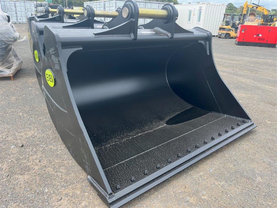 2400mm Mud Bucket to Suit 45T-55T  Excavator(Unused)