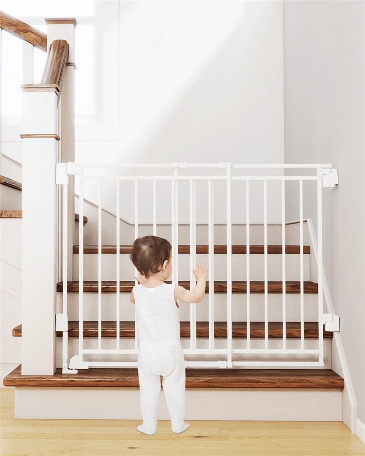 MIUMOON STORE 29-45" No Bottom Bar Baby Gate For Stairs And Doorways.