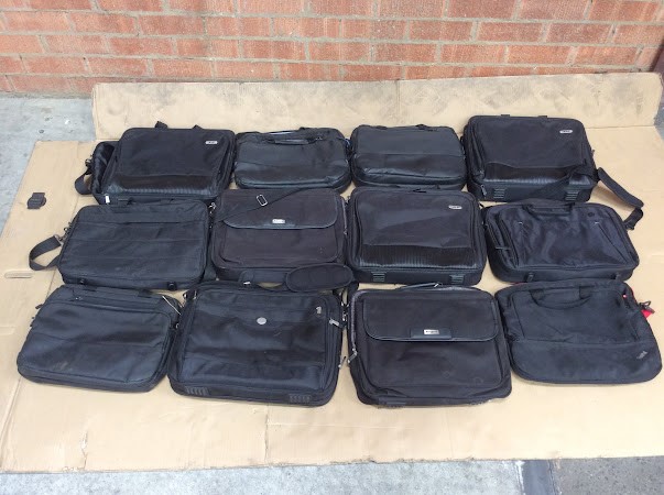 Lenovo/acer Mixed Brand and Model Laptop Bags Black (Lot of 12)