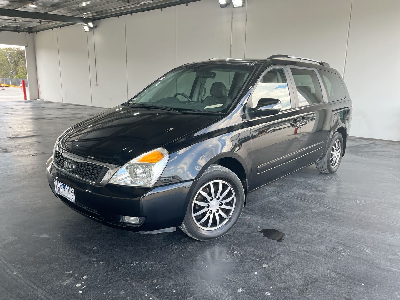 2012 Kia Grand Carnival SLi VQ Auto 8 Seats People Mover