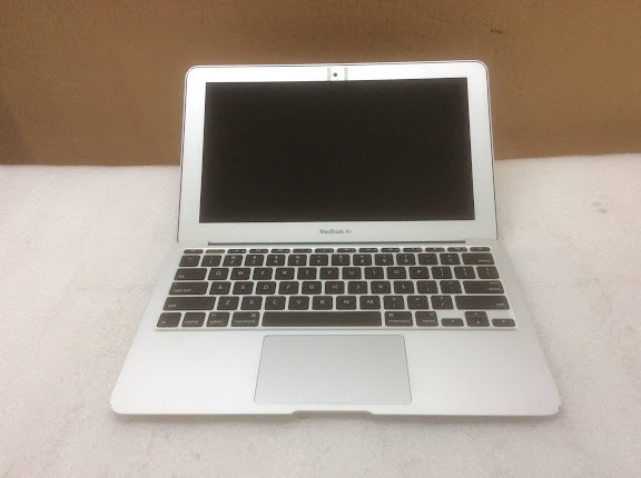 Apple MacBook Air(A1465)(EMC2631) Laptop i5-4260U 4GBRAM/128GB