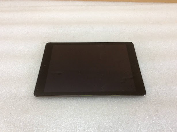 Apple iPad Air 1 (A1474) Tablet 16GB