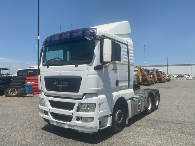 2013 MAN TGX26.480 6 x 4 Prime Mover Truck
