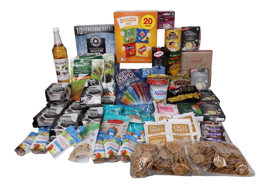 Assorted Food Grocery Products, Incl: SIGNATURE, SMITH'S & More. N.B: Damag