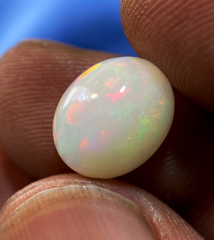 3.78 CT Lovely Natural Opal