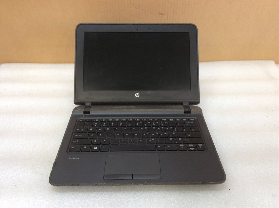 HP PROBOOK 11 G1 Laptop I3-5005U 4GBRAM 128GB Black
