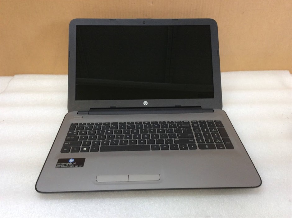 HP TPN-C126 Laptop AMD E1-6015 4GBRAM 500GB