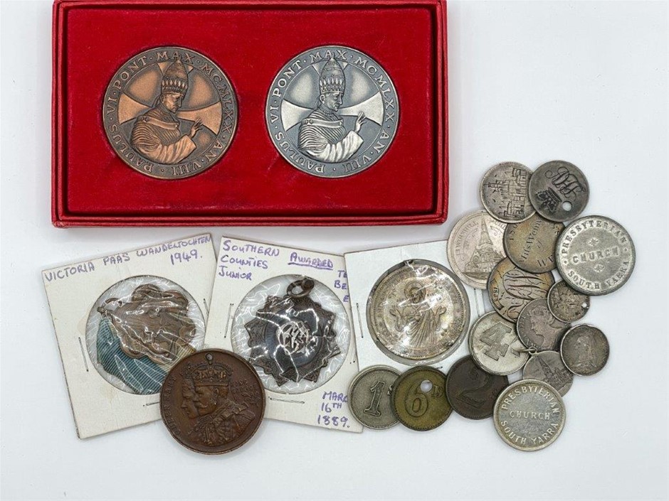 Approx. 21 x AU Asstd Medals Mostly Religious, C.1889-1970