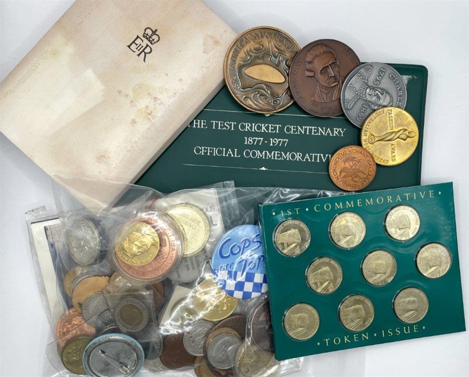Approx. 61 x AU Commemorative Medals, Royal, Sports, Bicentennial, etc