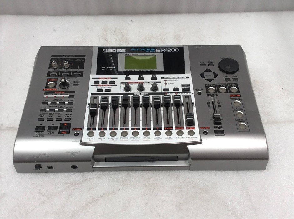 Boss BR-1200 Digital Recording Studio