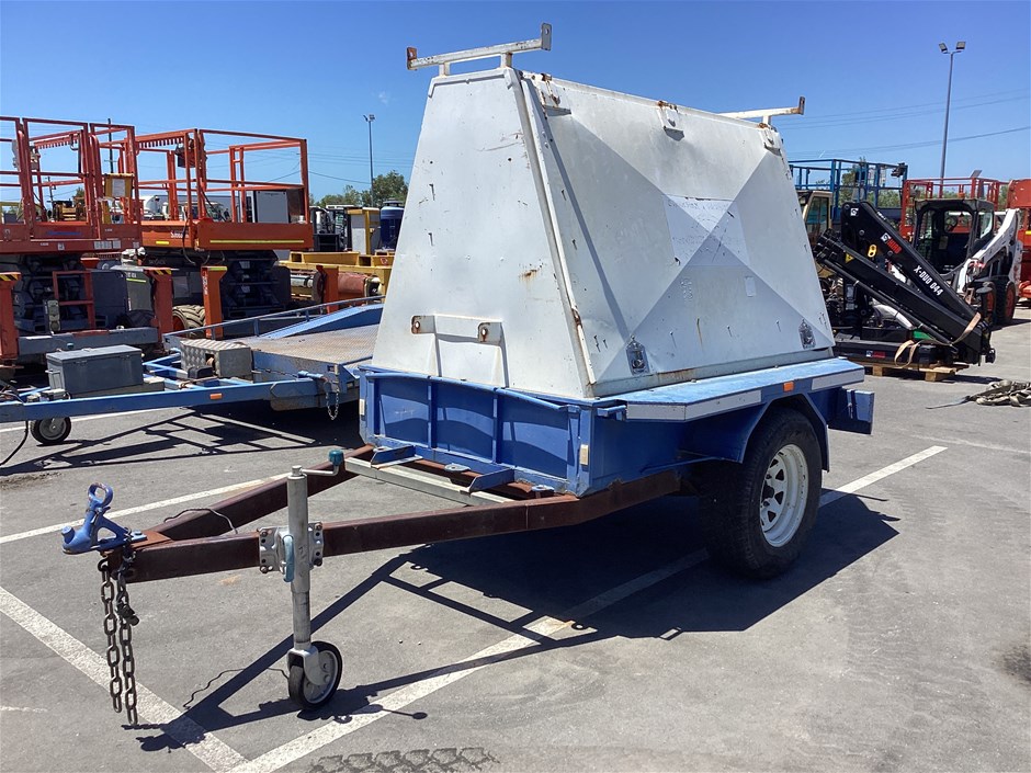 <p>2013 Homemade Builders Single Box Trailer</p>