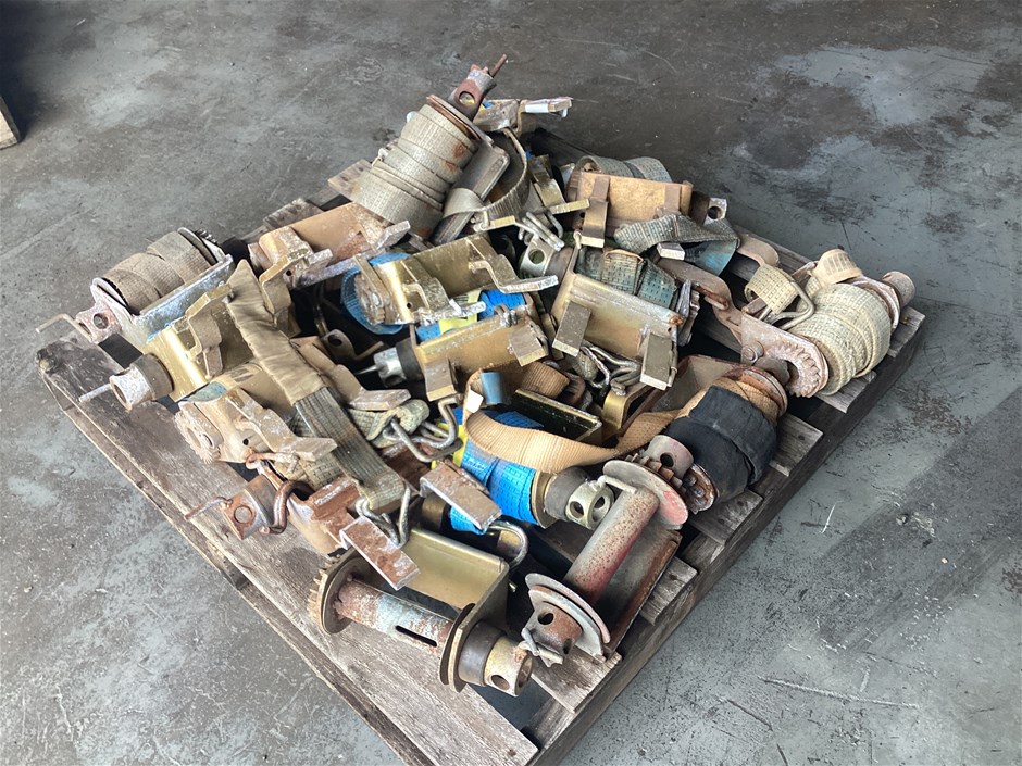 Standard Truck Winches Clip on