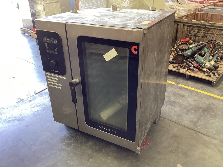 <p>Convotherm Max pro Combi Oven</p>
