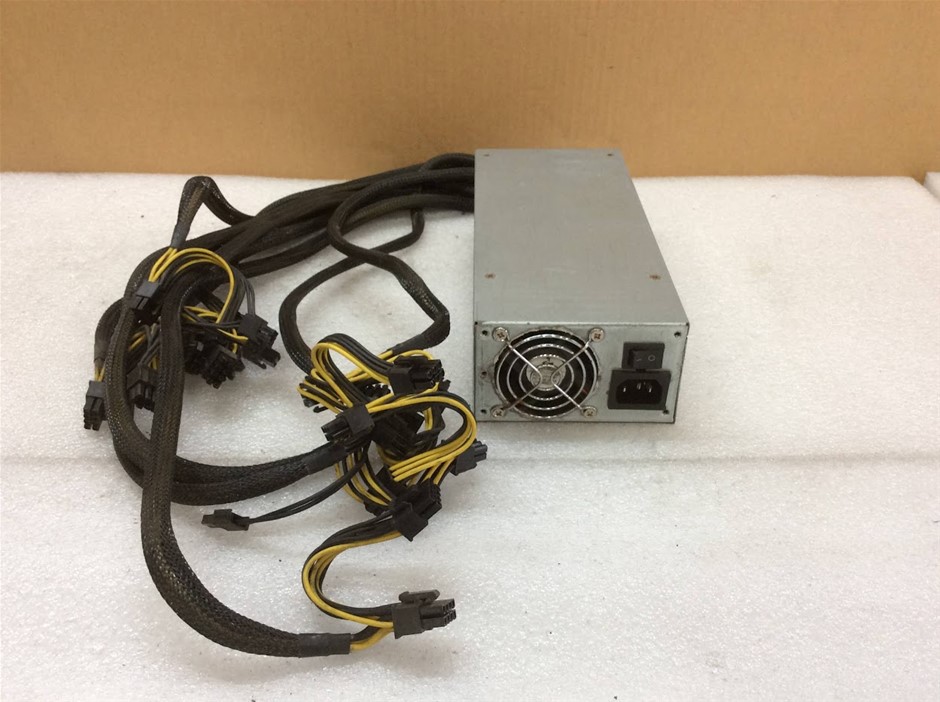 Lianli LL2500 Mini Power Supply Unit