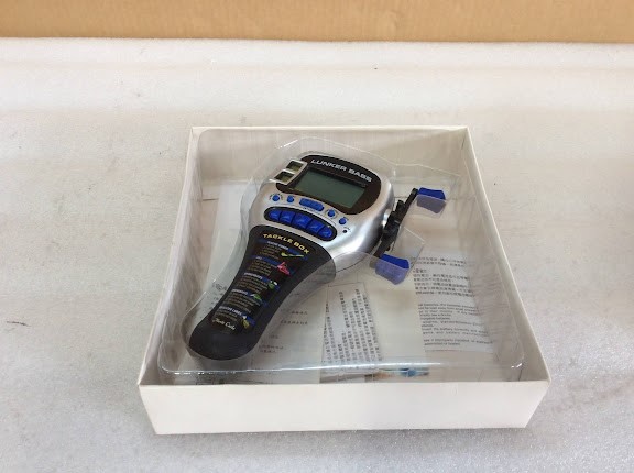 Radica Lunker Bass 4202 Handheld Electronic Fishing Game