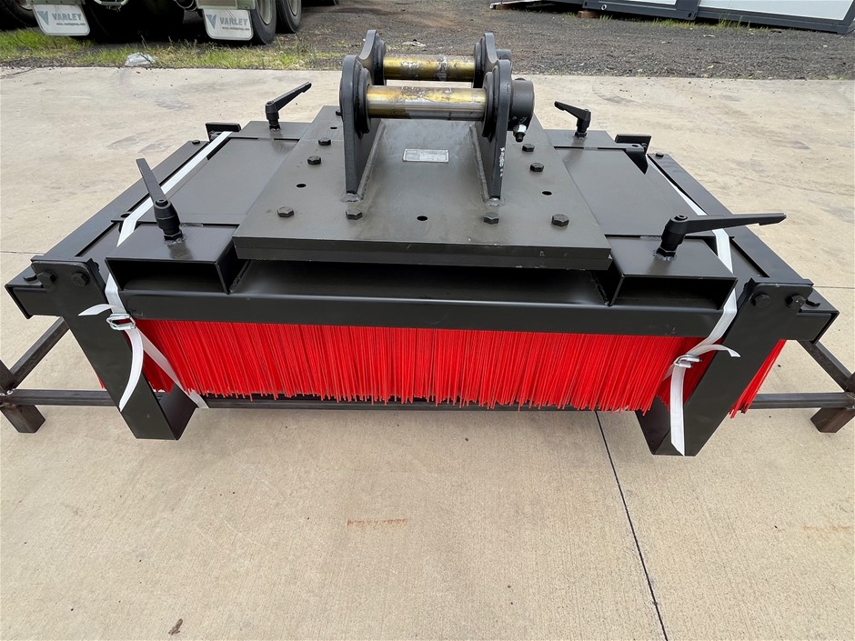 1200mm Broom Attachment to suit 5T Excavator(Unused),