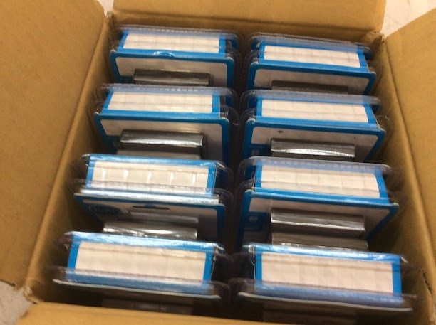 Hub USB 2.0 Card Reader - New (Lot of 16)