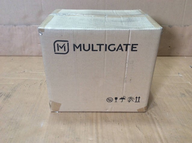 PuErDe Multigate 29-381 Isolation Gown Non Medical New