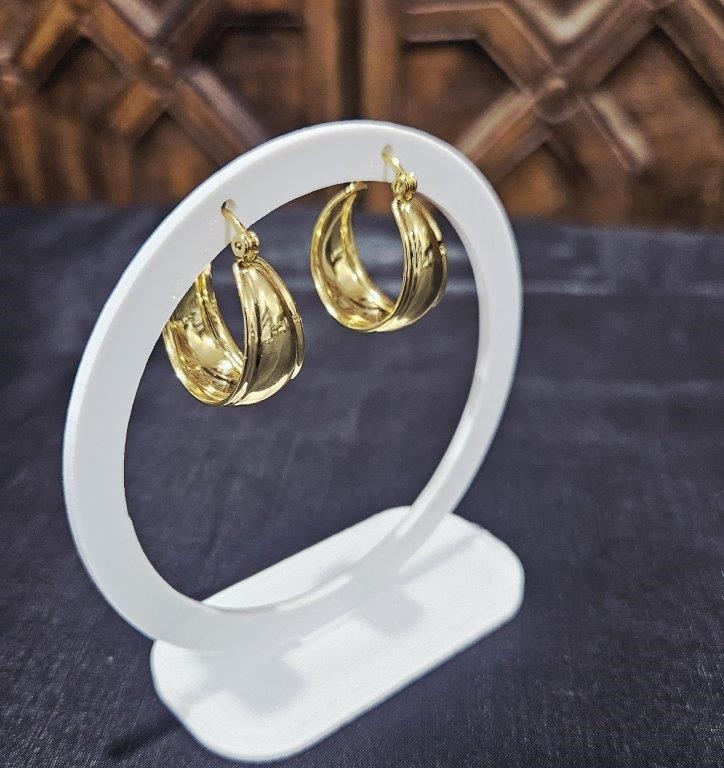 18KGold-filled/Italy Solid Gold Filled Earring -(stamped 18K/Italy)