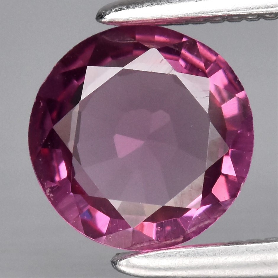 0.84ct Round Facet Cut Pinkish Purple Rhodolite Garnet Gemstone - 1Pc