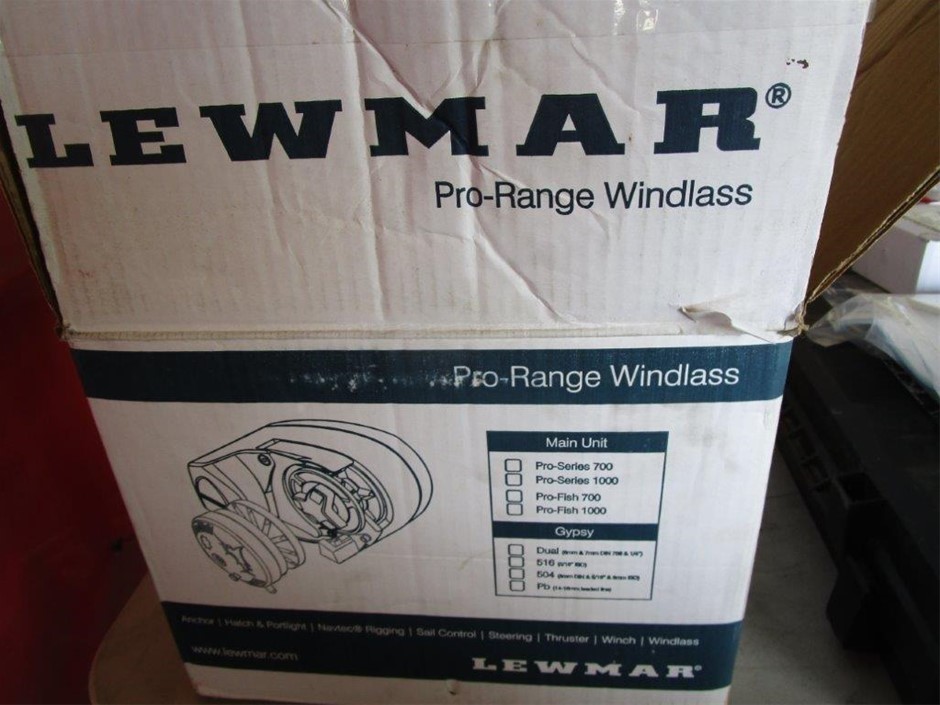 Lewmar Pro-Range Windlass