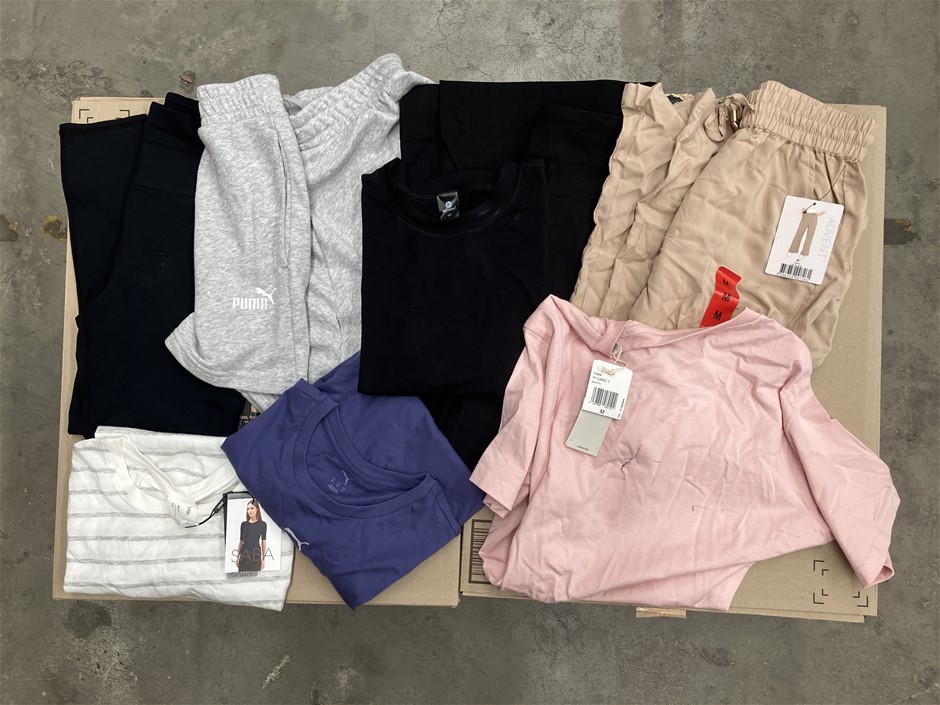 8 x Assorted Women's Clothing. Size M & 10. Incl: PUMA, SABA, ADIDAS & More