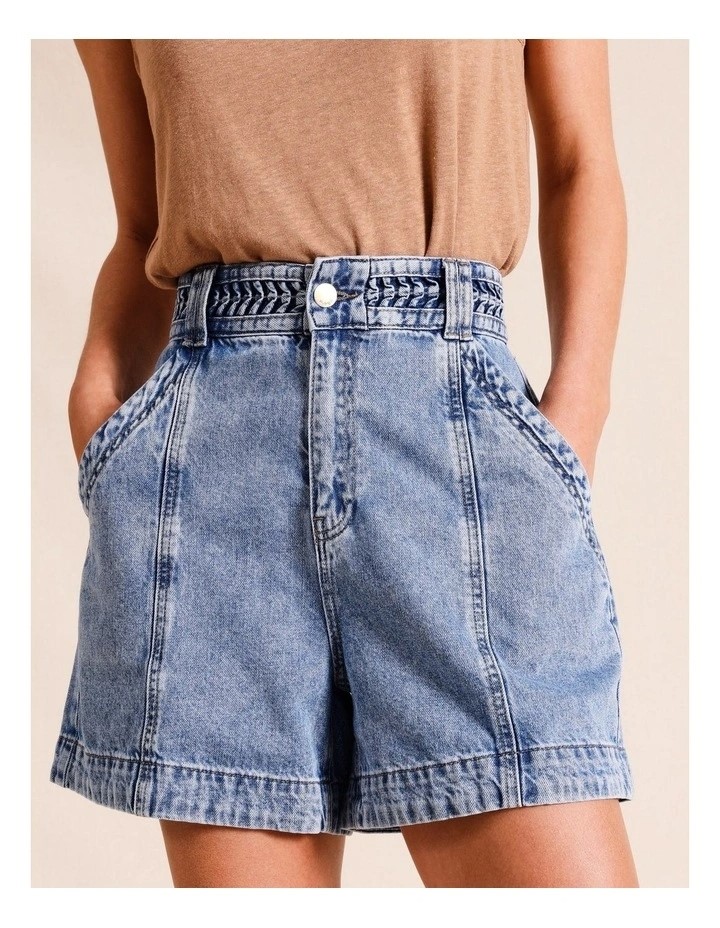 PIPER High Waisted Denim Shorts. Size: 8. Colour: Blue.