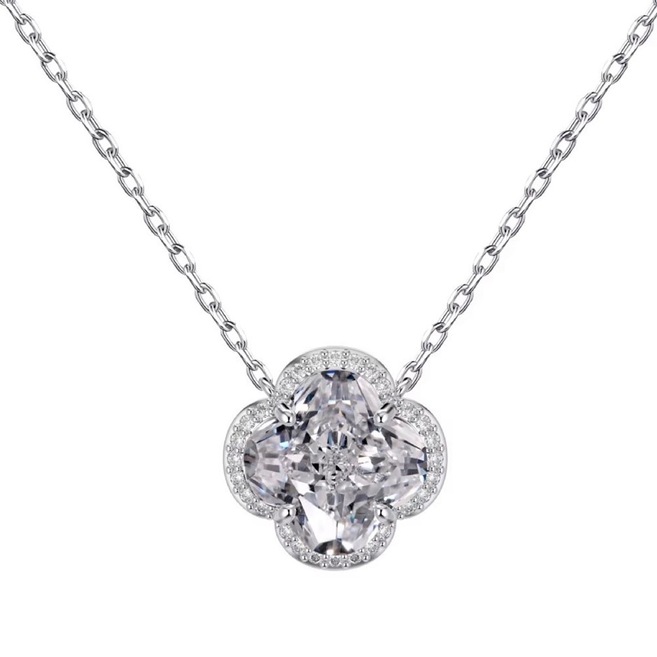 925 Silver Simulated Diamonds Quincunx Cut Pendant Necklace
