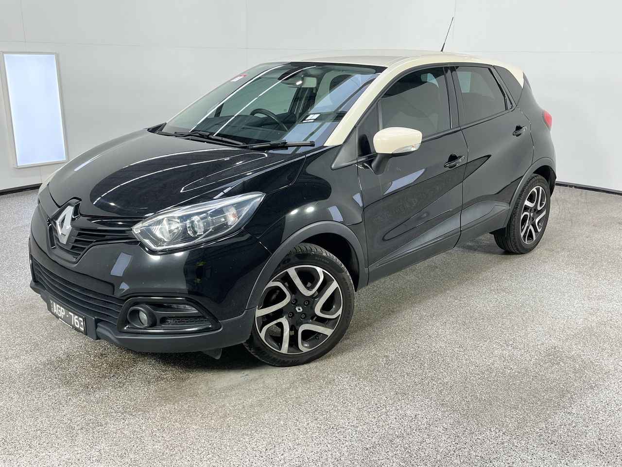 2014 Renault CAPTUR Dynamique Automatic Wagon