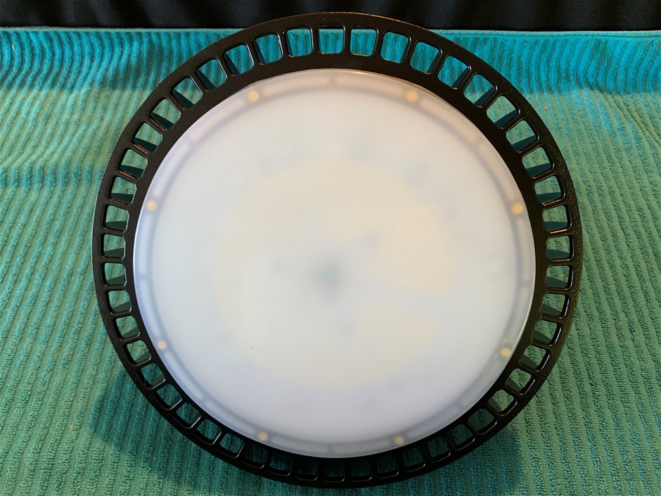 New in Box Jinhang LED High Bay Light, 100W - Qty 1