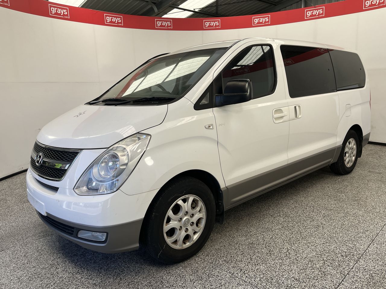 2015 Hyundai iMax Automatic 8 Seats People Mover