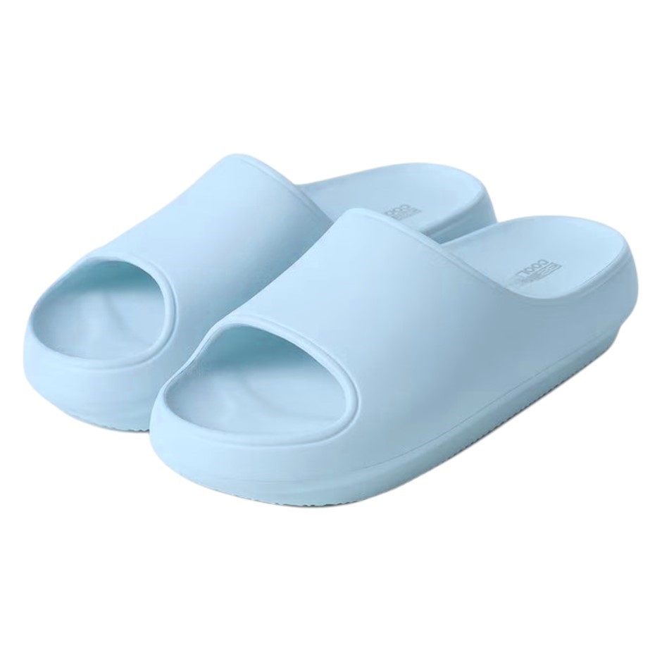 32DEGREES Unisex Cushion Slide Sandals, Size L (m7-8/w9-10), Light Blue. B
