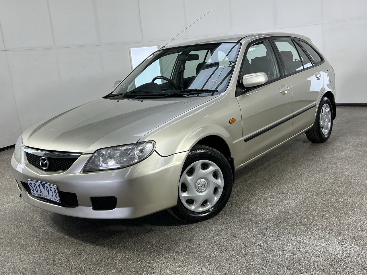 2003 Mazda 323 ASTINA 1.8 BJ Automatic Hatchback