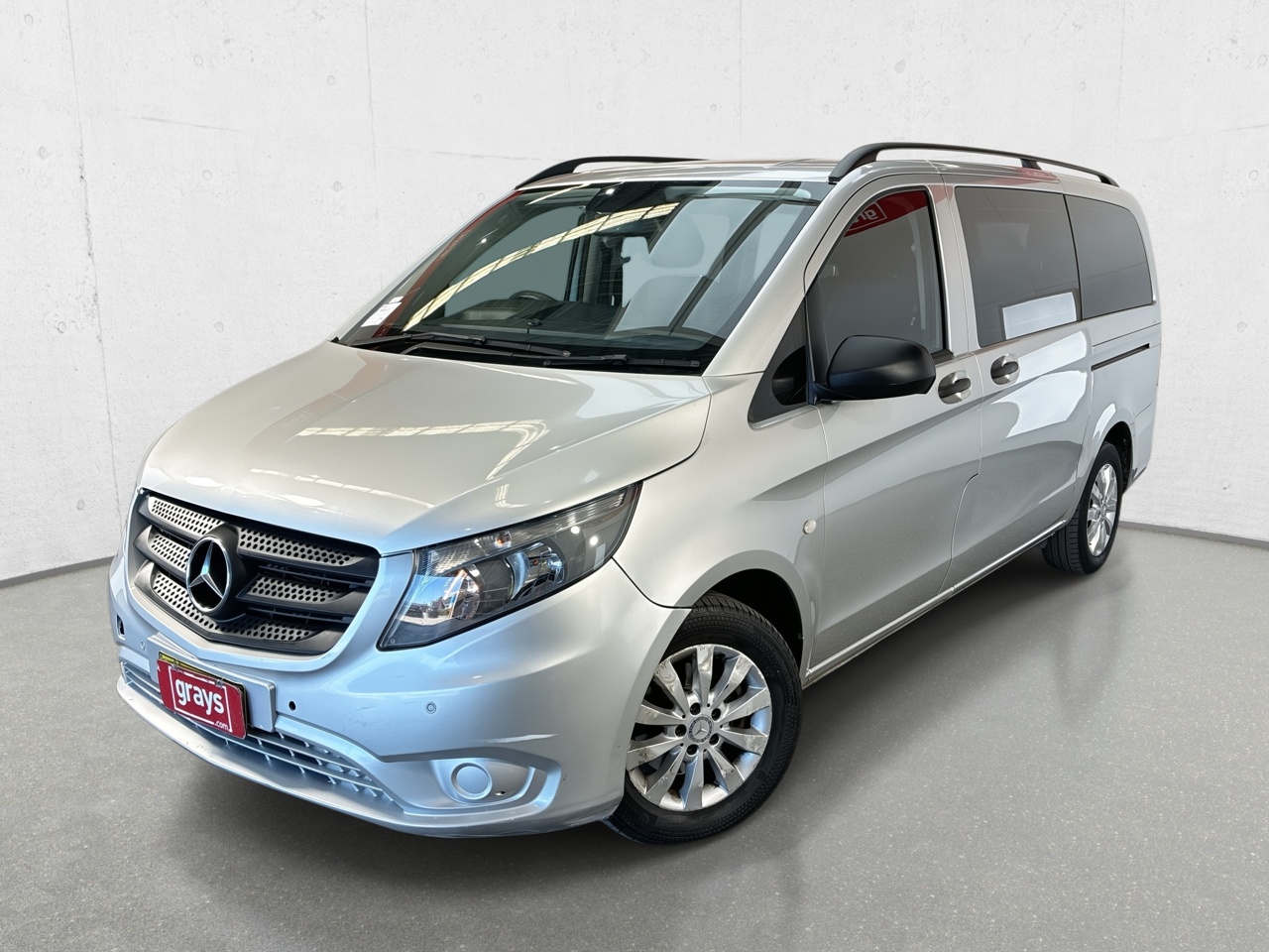 Mercedes Benz VALENTE Turbo Diesel Automatic 7 Seats People Mover