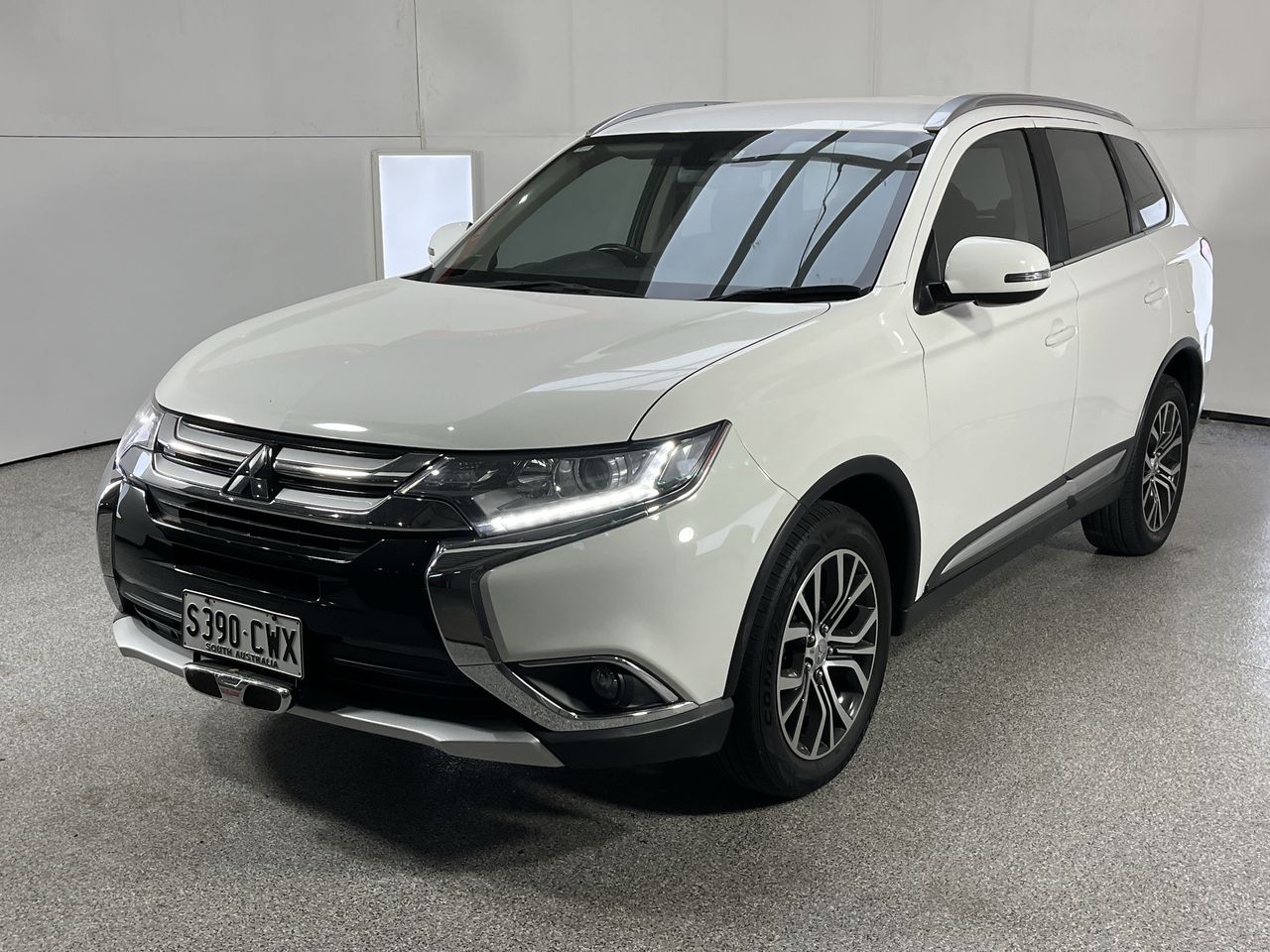 2017 Mitsubishi Outlander LS AWD SAFETY PACK ZK T/D Auto Wagon