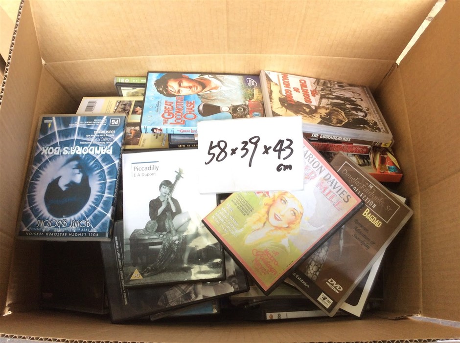 Mixed Different types of movie DVDs (58x39c43:cm)